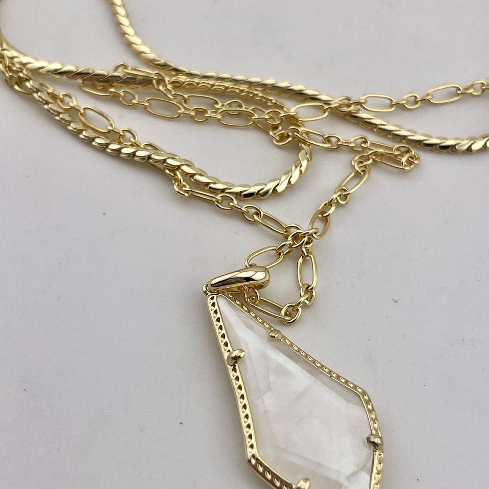 Kendra Scott Necklace